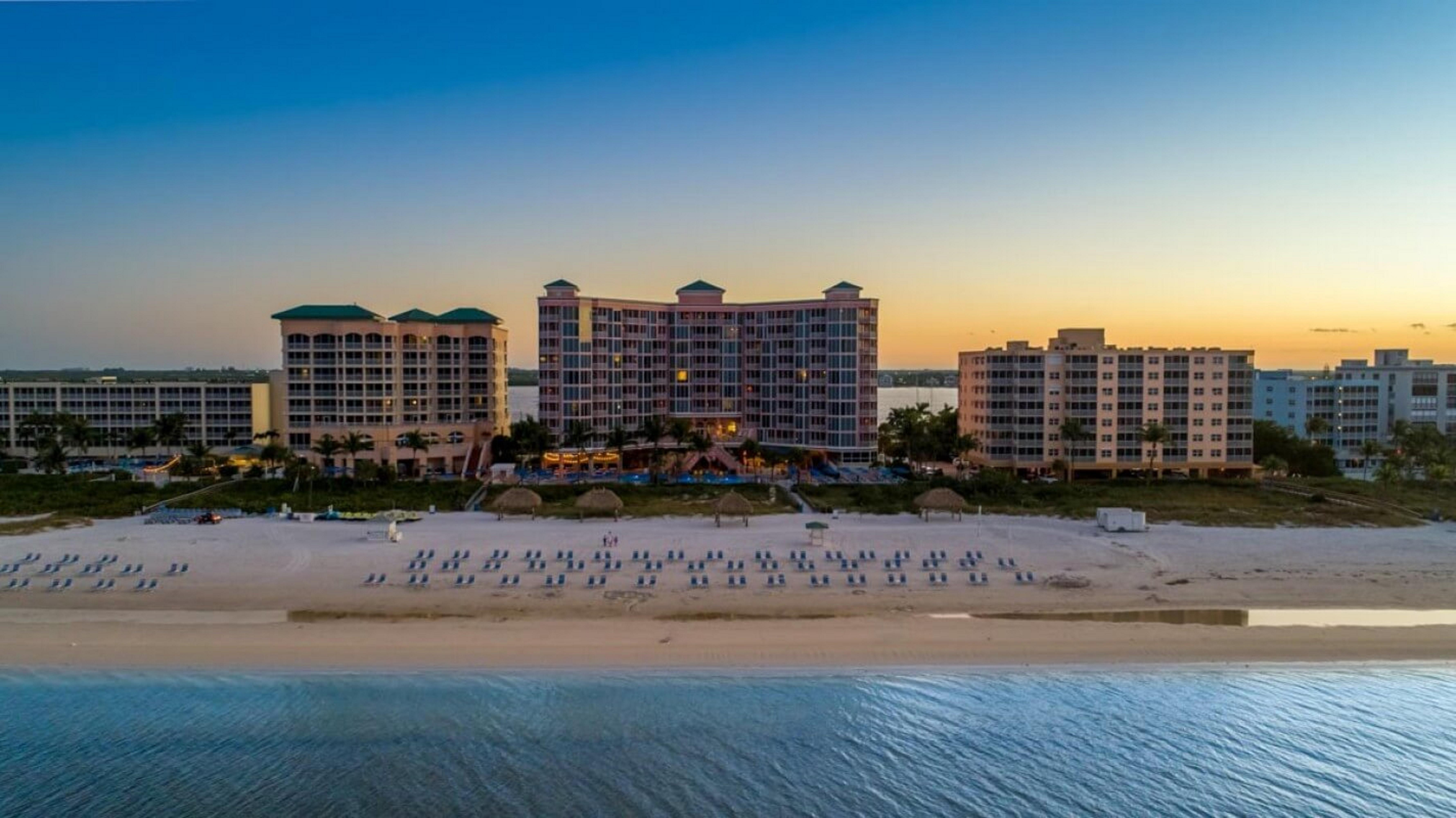 Pink Shell Beach Resort & Marina Форт Майерс Бийч Екстериор снимка